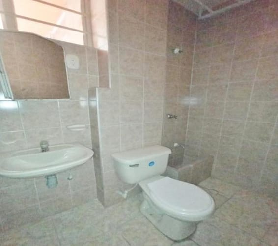 Edificio en arriendo en Centro, Bucaramanga, 1226 m² · foto 14 de 16