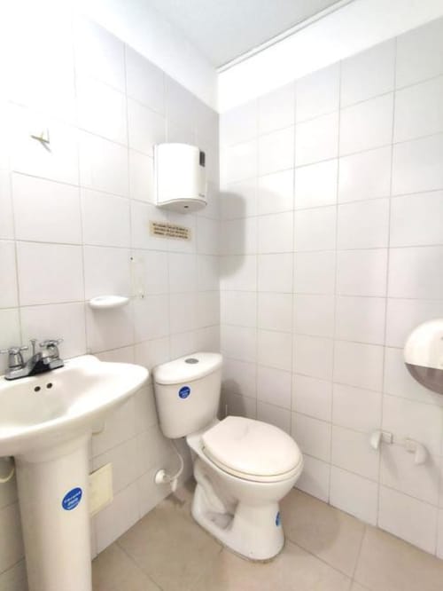 Local en arriendo en Garcia Rovira, Bucaramanga, 151 m² · foto 5 de 13