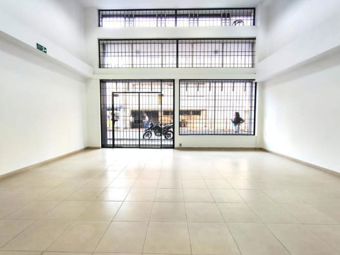 Local en arriendo en Garcia Rovira, Bucaramanga, 151 m² · foto 10 de 13