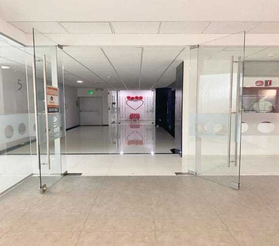 Oficina en arriendo en Rio Frio, Floridablanca, 402 m² · foto 4 de 9
