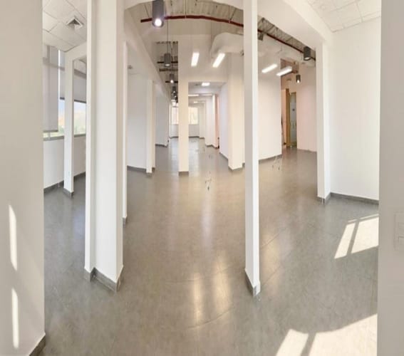 Oficina en arriendo en Rio Frio, Floridablanca, 402 m² · foto 6 de 9