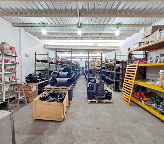 Bodega en venta en Granada, Bucaramanga, 400 m² · foto 9 de 16