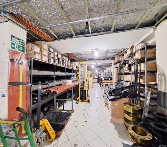 Bodega en venta en Granada, Bucaramanga, 400 m² · foto 12 de 16