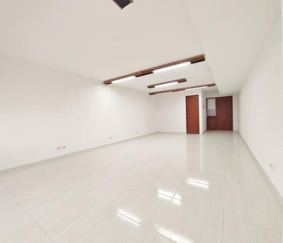 Oficina en arriendo en Centro, Bucaramanga, 56 m² · foto 7 de 7