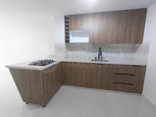 Apartamento de 3 alcobas en arriendo en La Independencia, Itagüí, 70 m² · foto 1 de 15