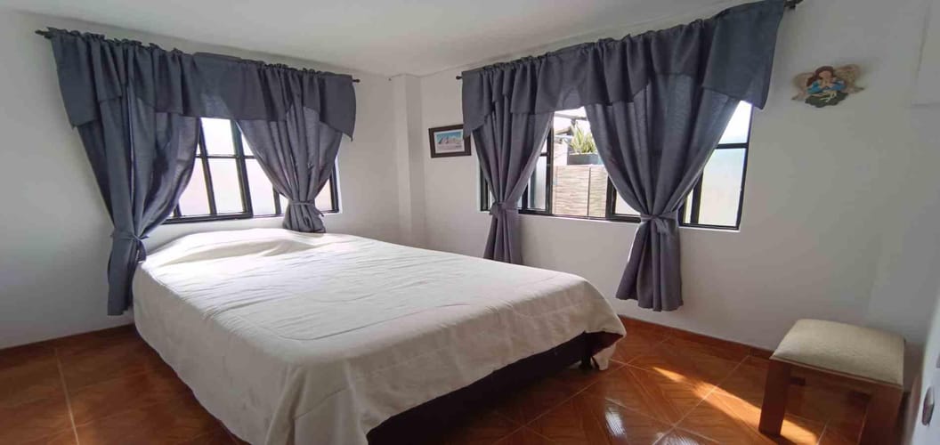 Casa de 10 alcobas en venta en San Peregrino, Manizales, 218 m² · foto 9 de 15