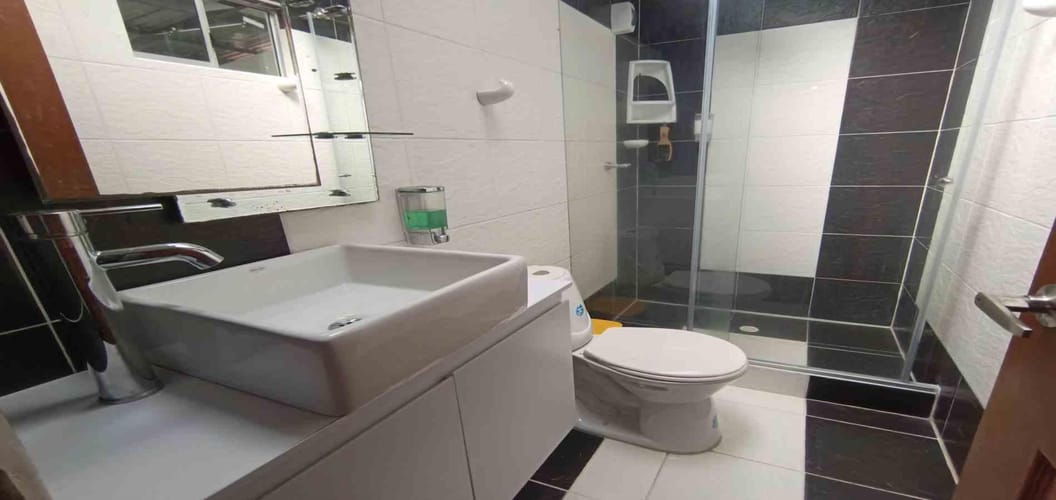 Casa de 10 alcobas en venta en San Peregrino, Manizales, 218 m² · foto 11 de 15
