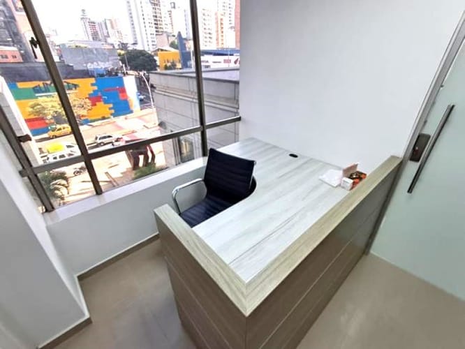 Oficina en arriendo en Bolivar, Bucaramanga, 50 m² · foto 8 de 11