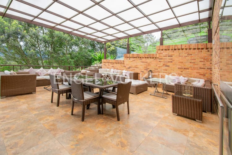 Casa de 4 alcobas en venta en Aposentos, Sopó, 303 m² · foto 16 de 18