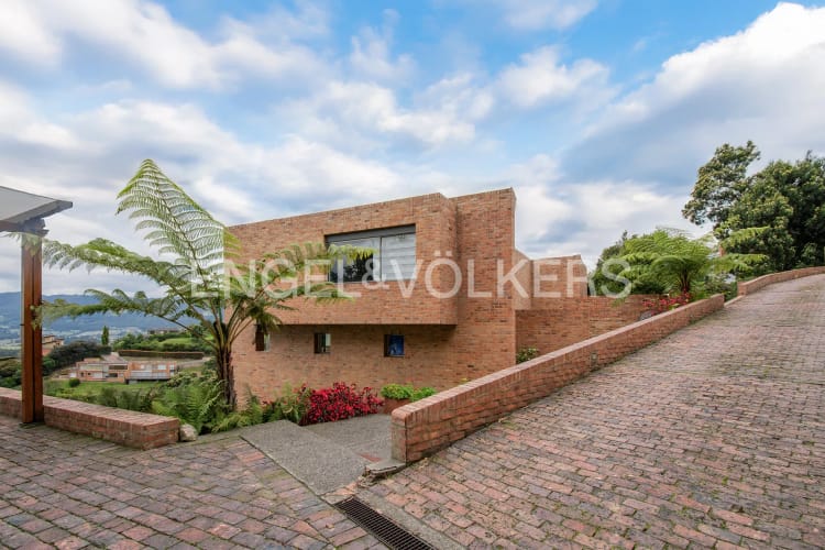 Casa de 4 alcobas en venta en Aposentos, Sopó, 303 m² · foto 15 de 18