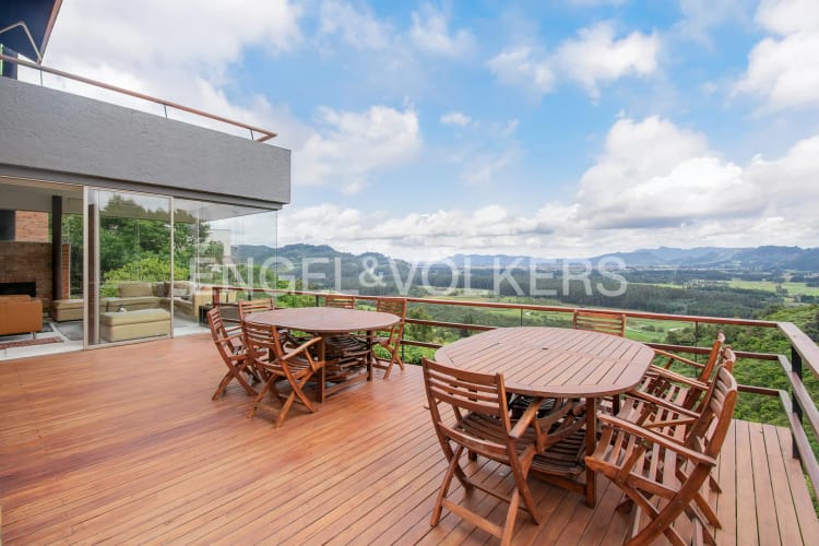 Casa de 4 alcobas en venta en Aposentos, Sopó, 303 m² · foto 13 de 18