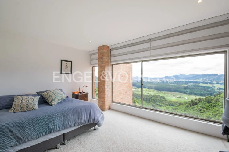 Casa de 4 alcobas en venta en Aposentos, Sopó, 303 m² · foto 11 de 18