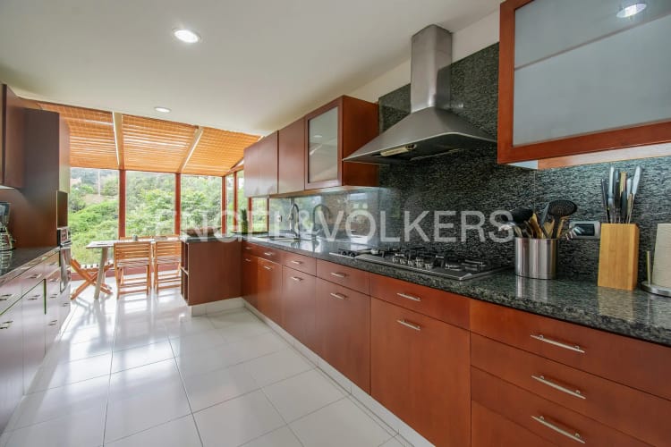 Casa de 4 alcobas en venta en Aposentos, Sopó, 303 m² · foto 6 de 18