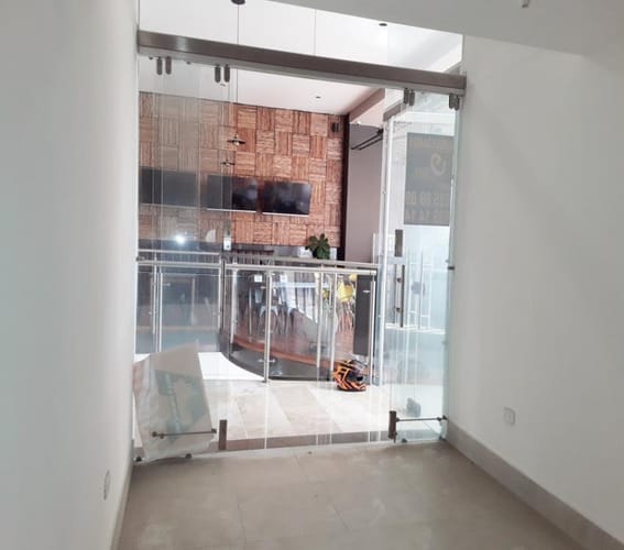 Local en arriendo en Casco Antiguo - Floridablanca, Floridablanca, 19 m² · foto 3 de 5