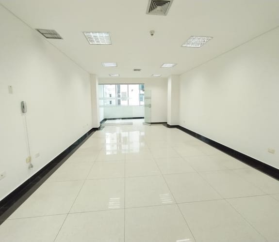 Oficina en arriendo en Bolivar, Bucaramanga, 64 m² · foto 3 de 11