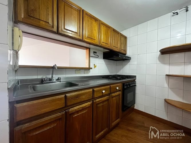 Apartamento de 3 alcobas en arriendo en Patio Bonito, Medellín, 75 m² · foto 3 de 17