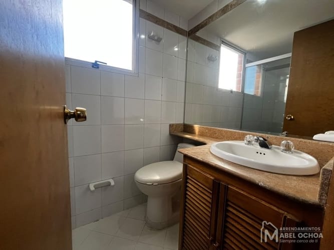 Apartamento de 3 alcobas en arriendo en Patio Bonito, Medellín, 75 m² · foto 8 de 17