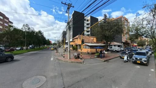Casa en venta en Rincon Del Chico, Bogotá, 281 m² · foto 4 de 11