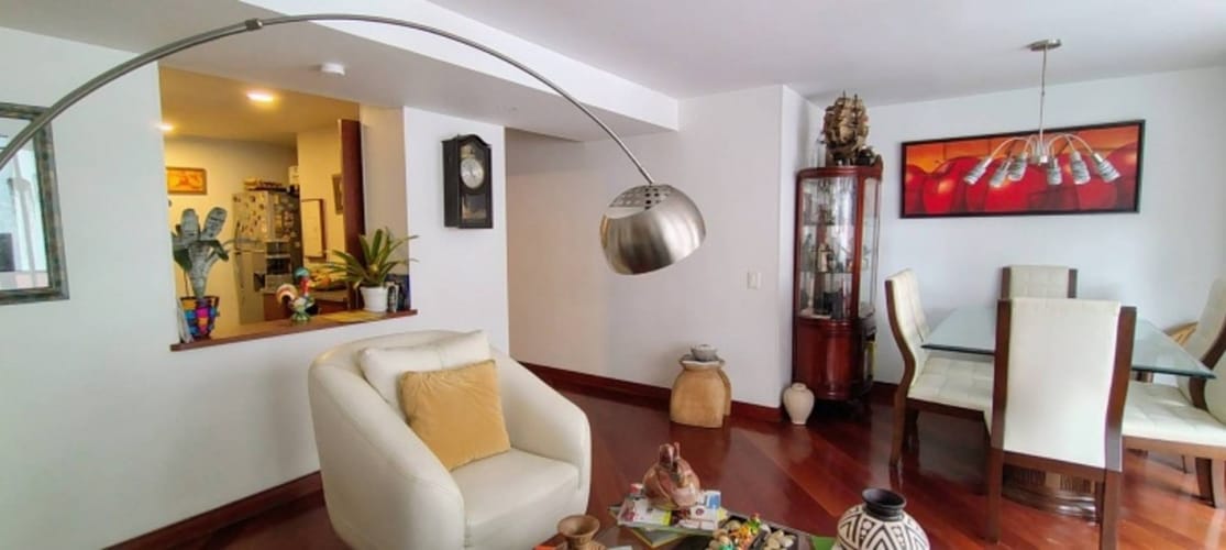 Apartamento de 3 alcobas en venta en Gratamira, Bogotá, 86 m² · foto 8 de 24