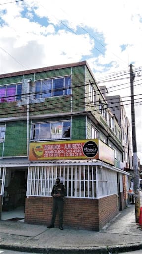 Casa de 4 alcobas en venta en Santa Helenita, Bogotá, 152 m² · foto 2 de 19
