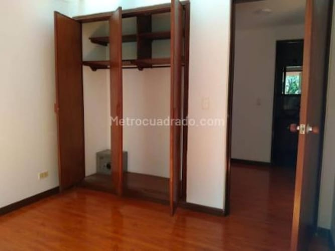 Apartamento de 2 alcobas en venta en Caobos Salazar, Bogotá, 60 m² · foto 6 de 15