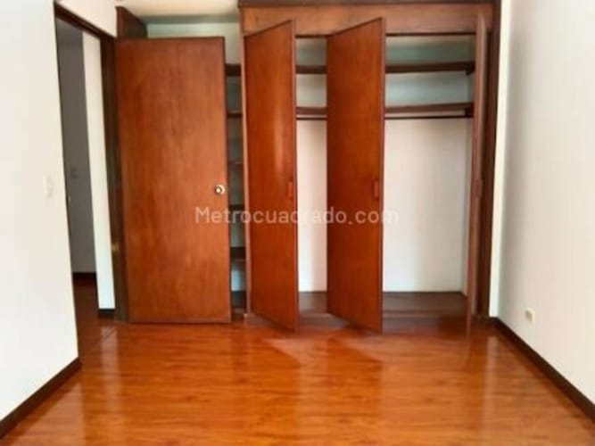 Apartamento de 2 alcobas en venta en Caobos Salazar, Bogotá, 60 m² · foto 8 de 15