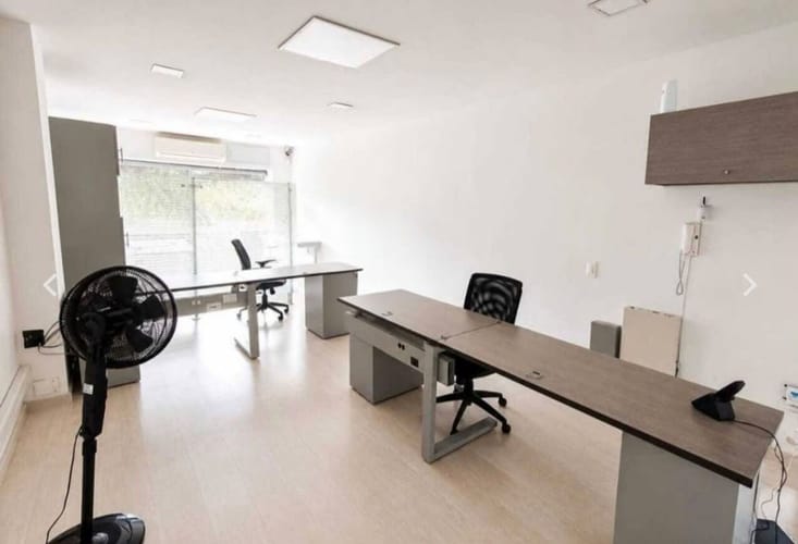 Oficina en arriendo en El Poblado, Medellín, 45 m² · foto 8 de 12