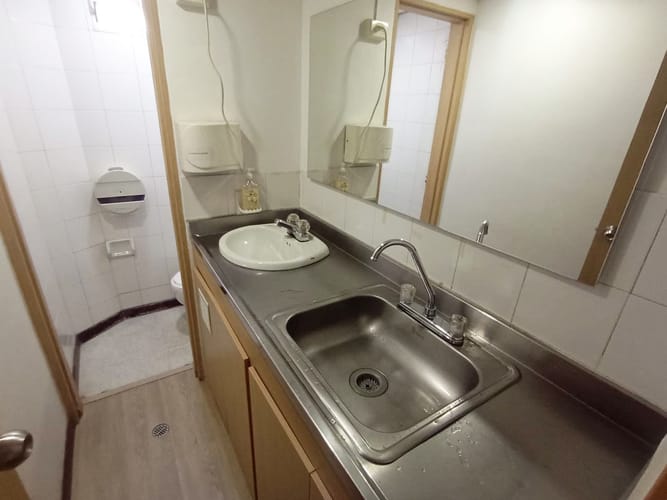 Oficina en arriendo en El Poblado, Medellín, 45 m² · foto 7 de 12