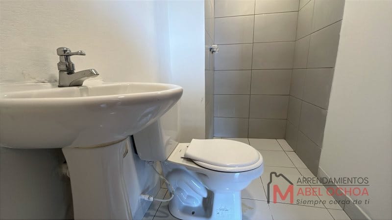 Apartamento de 2 alcobas en arriendo en Centro, Rionegro, 50 m² · foto 6 de 12