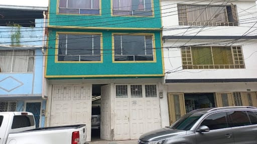 Casa de 4 alcobas en venta en Atahualpa, Bogotá, 117 m² · foto 2 de 16