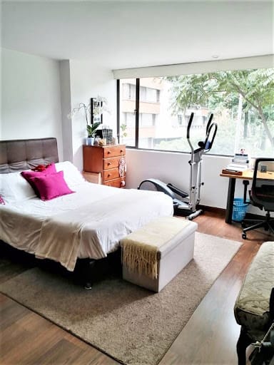 Apartamento de 3 alcobas en venta en Chico Norte, Bogotá, 228 m² · foto 11 de 13