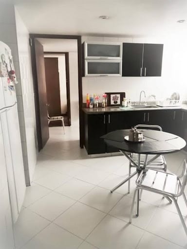 Apartamento de 3 alcobas en venta en Chico Norte, Bogotá, 228 m² · foto 12 de 13