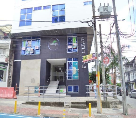 Local en arriendo en Universidad, Bucaramanga, 15 m² · foto 3 de 4