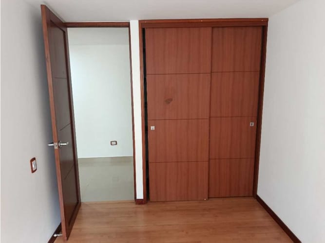 Apartamento de 3 alcobas en arriendo en Loma De Las Brujas, Envigado, 97 m² · foto 23 de 24
