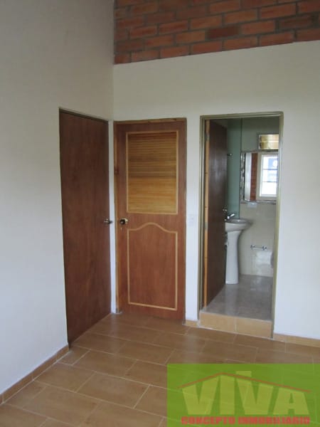 Casa de 10 alcobas en venta en El Porvenir, Rionegro, 320 m² · foto 10 de 12