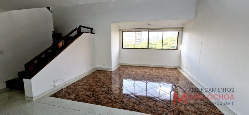 Apartamento de 4 alcobas en arriendo en Lalinde, Medellín, 320 m² · foto 5 de 24