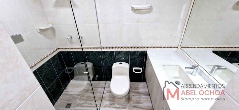 Apartamento de 4 alcobas en arriendo en Lalinde, Medellín, 320 m² · foto 11 de 24
