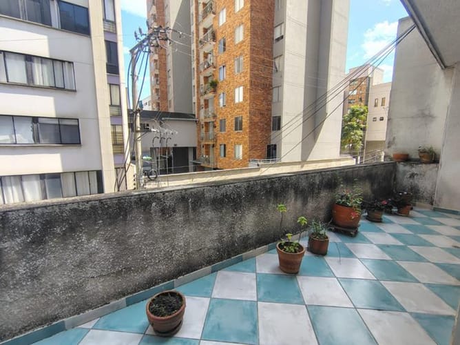 Edificio en arriendo en Antonia Santos Centro, Bucaramanga, 1150 m² · foto 11 de 20
