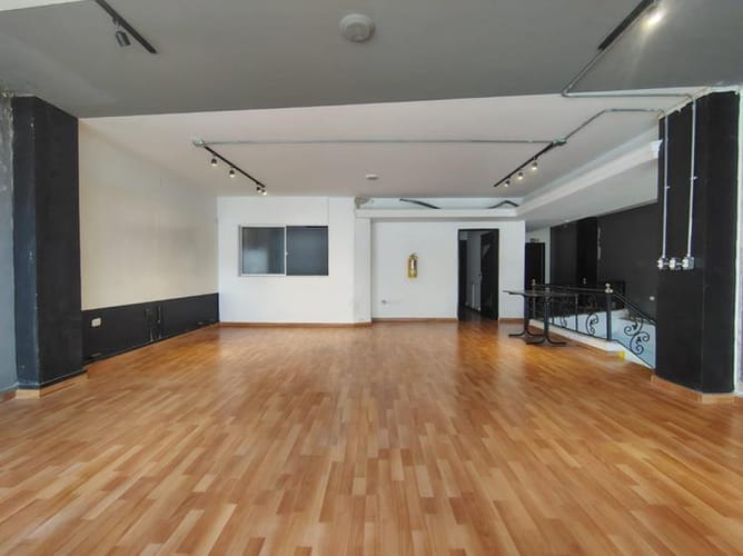 Edificio en arriendo en Antonia Santos Centro, Bucaramanga, 1150 m² · foto 13 de 20