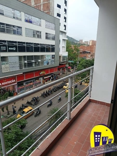 Local en arriendo en Centro, Bello, 24 m² · foto 6 de 7