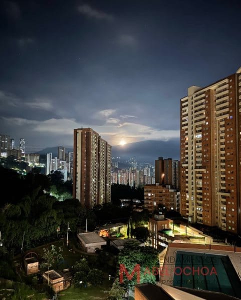 Apartamento de 3 alcobas en arriendo en Loma Del Barro, Sabaneta, 87 m² · foto 4 de 24