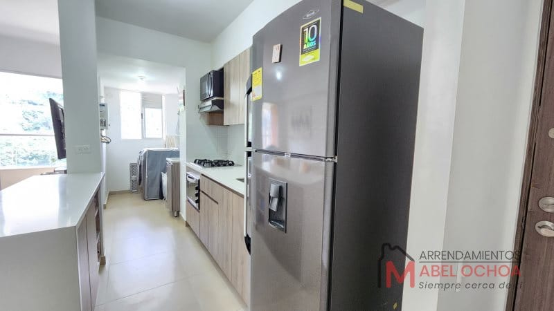 Apartamento de 3 alcobas en arriendo en Loma Del Barro, Sabaneta, 87 m² · foto 7 de 24