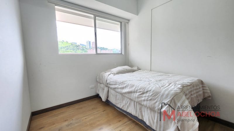 Apartamento de 3 alcobas en arriendo en Loma Del Barro, Sabaneta, 87 m² · foto 8 de 24