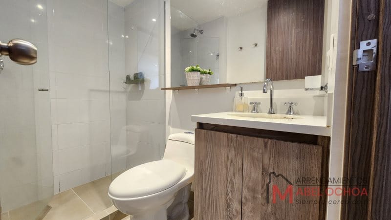 Apartamento de 3 alcobas en arriendo en Loma Del Barro, Sabaneta, 87 m² · foto 9 de 24