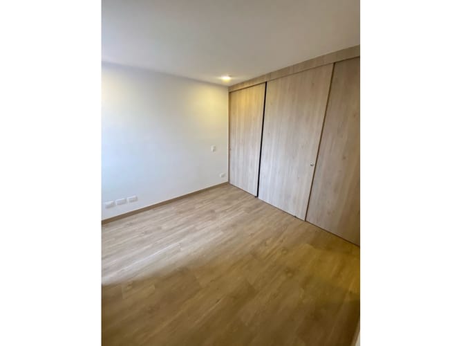 Apartamento de 3 alcobas en arriendo en Barro Blanco, Rionegro, 69 m² · foto 8 de 11