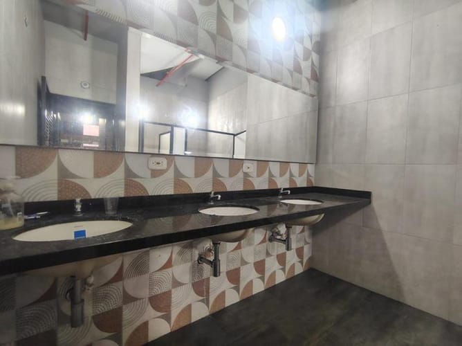 Local en arriendo en Centro, Bucaramanga, 475 m² · foto 10 de 10