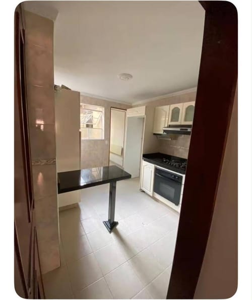 Apartamento de 4 alcobas en venta en Chapinero, Bogotá, 100 m² · foto 7 de 24