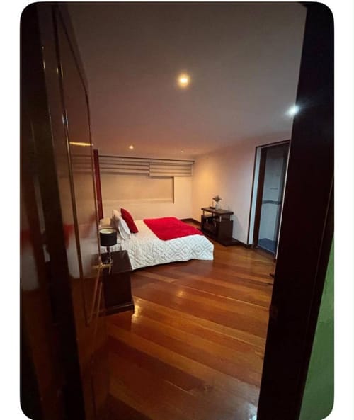Apartamento de 4 alcobas en venta en Chapinero, Bogotá, 100 m² · foto 16 de 24