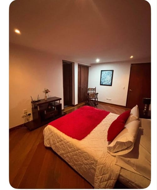 Apartamento de 4 alcobas en venta en Chapinero, Bogotá, 100 m² · foto 18 de 24