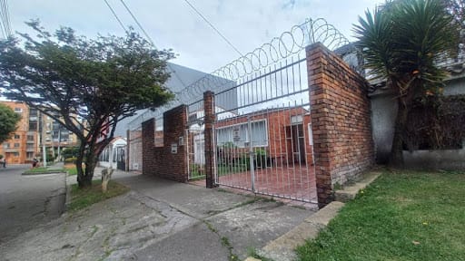 Casa de 5 alcobas en venta en El Contador, Bogotá, 260 m² · foto 5 de 21